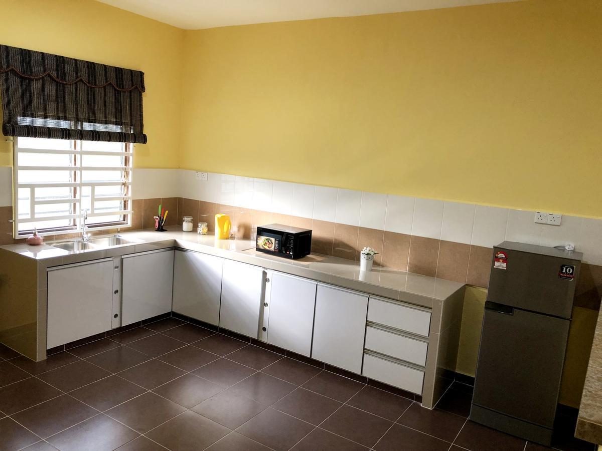 Twin Homestay D Kuala Terengganu Ngoại thất bức ảnh