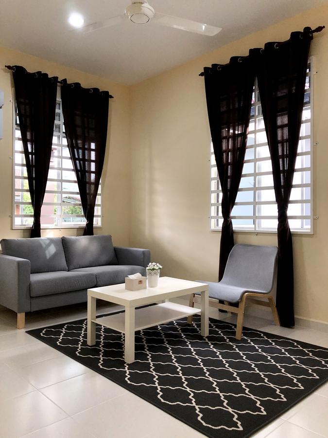 Twin Homestay D Kuala Terengganu Ngoại thất bức ảnh