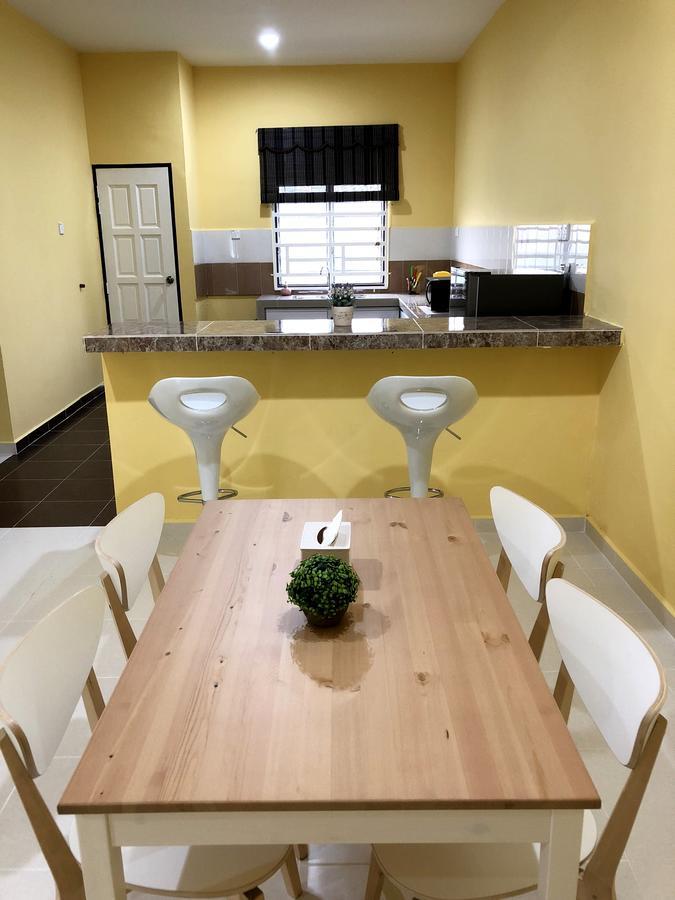 Twin Homestay D Kuala Terengganu Ngoại thất bức ảnh